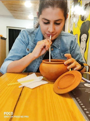 IT HR Girl Showing Her Huge Melons In Selfies