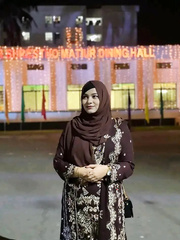 Hijab MILF Big Boobs And Wet Hairy Pussy Shown