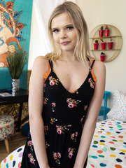 Coco Lovelock Karups 1-0