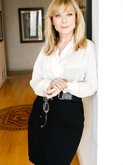 Nina Hartley Karups 1-0