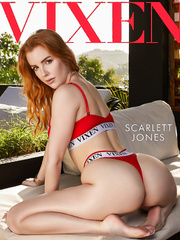 SCARLETT JONES