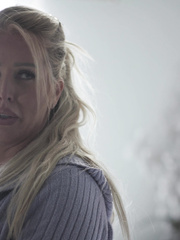 Alura Jenson Cheering Up Mom