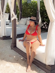 Alejandra Nalgona