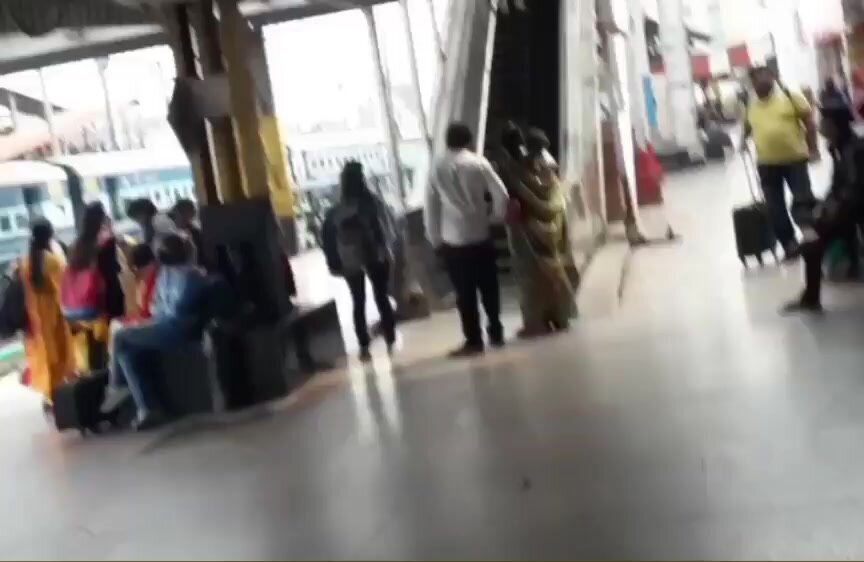 Xxxx Video Bihar - PATNA RAILWAY STATION VIRAL VIDEO PART ONE