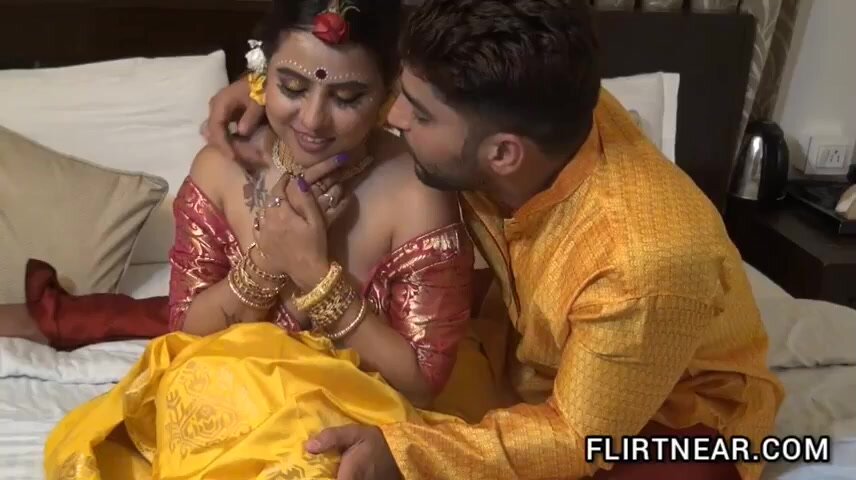 Husband Wife Suhagrat Sex Video - Tina honeymoon first night wedding night suhagraat