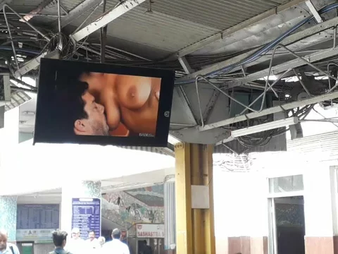 Patna Xx Video Com - PATNA RAILWAY STATION VIRAL VIDEO PART TWO