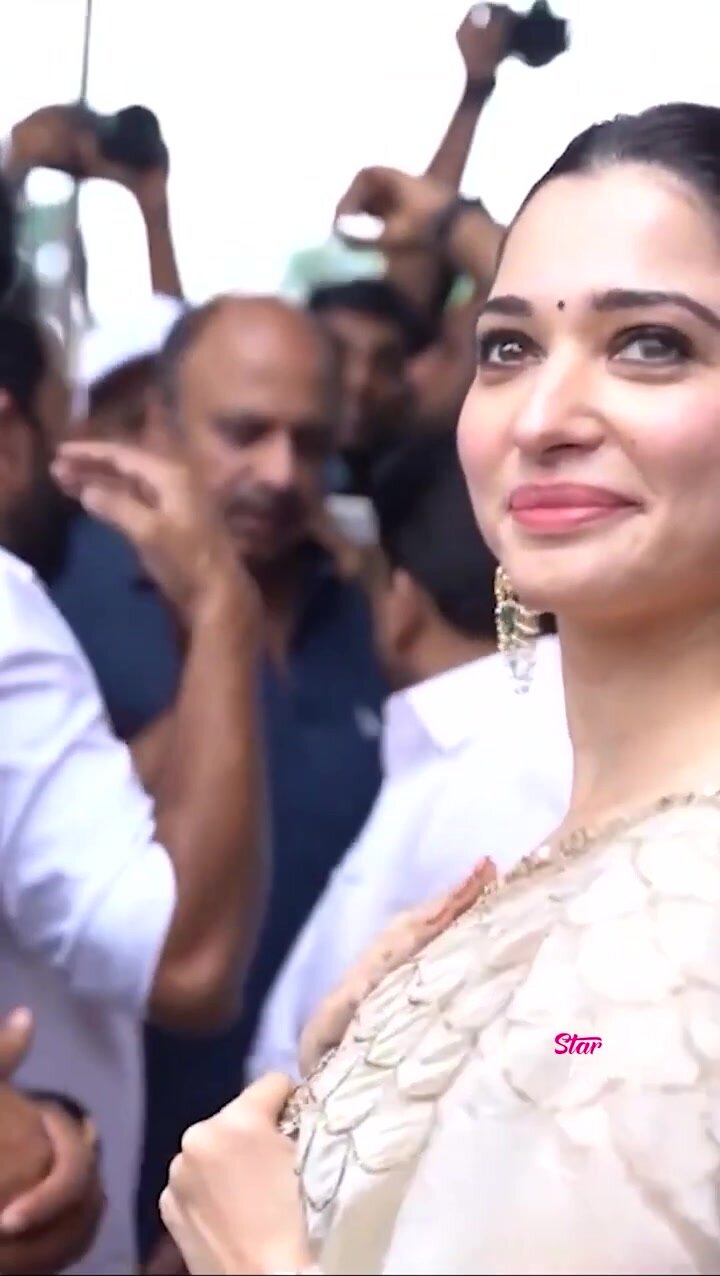 720px x 1276px - Celebrity tamnaha bhatai 9 video