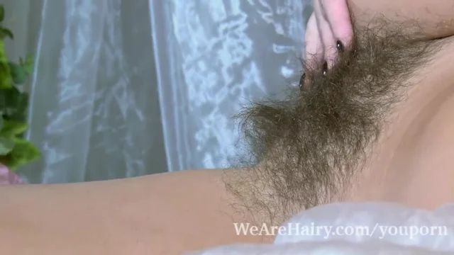 Real Hairy Nudist - Young girl with a very hairy pussy nude porn